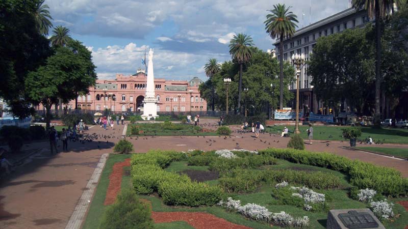 Plaza de Mayo y Casa de Gobierno Argentino