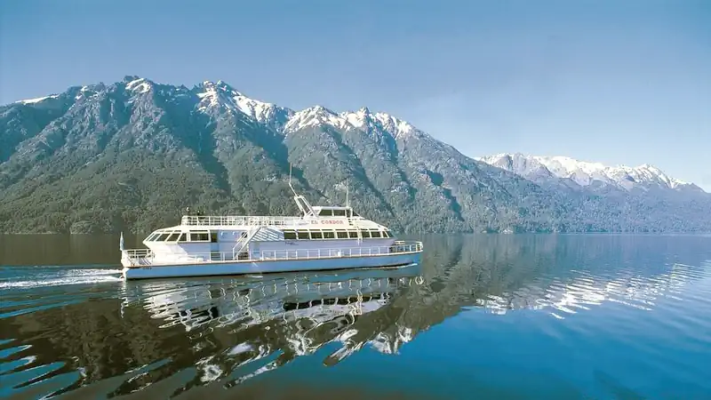 Andean lake Crossing in 1 day