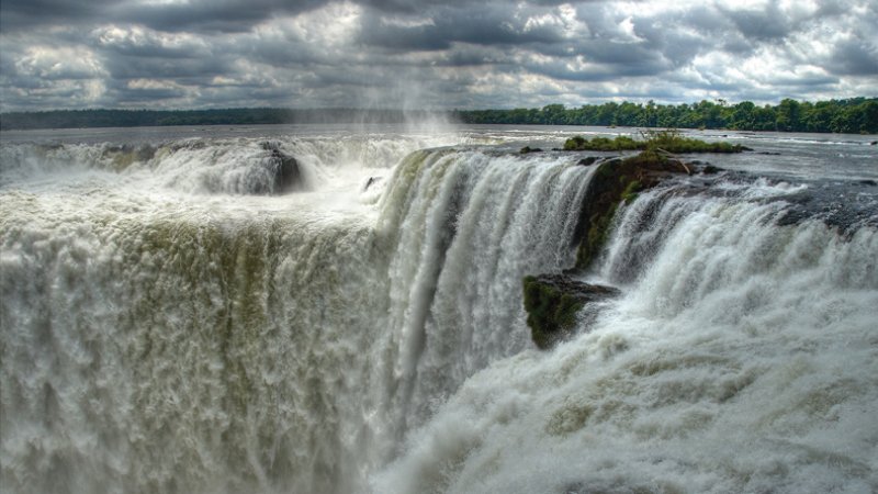 Iguazú – Waterfalls