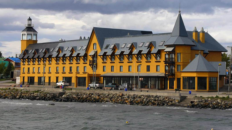 Puerto Natales – Costa Australis Hotel